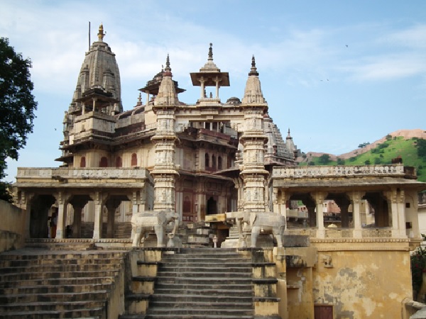 Jagat Shiromani Temple