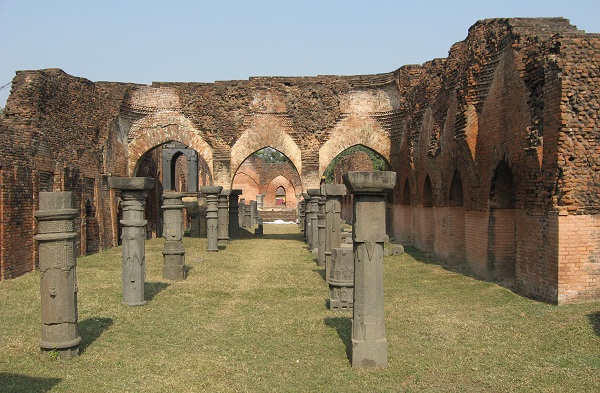 Pandua Bari Mosque