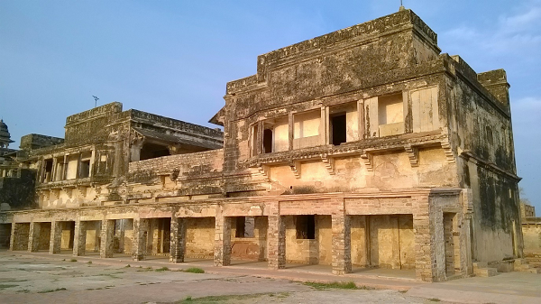 Karan Mahal