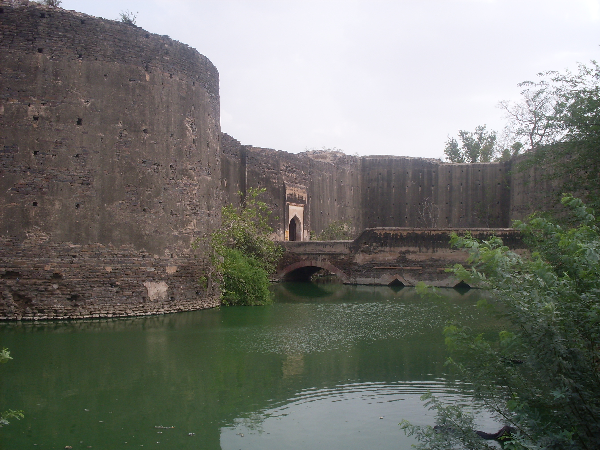 Deeg Fort