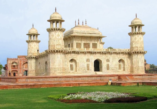 Itmad-ud-Daulah